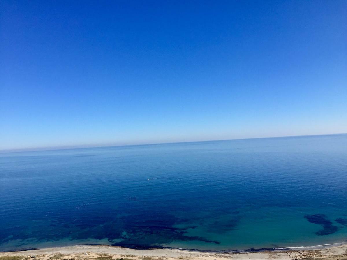Bungalow Mediterraneo ซานตาโปลา ภายนอก รูปภาพ